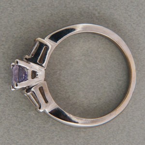 Vintage 0.92ct Light Purple Sapphire 14k White Gold AB Baguette Diamond Ring
