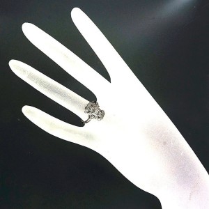 Vintage Art Deco 0.18ct  Platinum Wide Top Diamond Ring