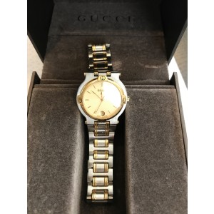 Gucci 9000M Stainless Steel & Gold Plated Cream Dial 32mm Mens Watch