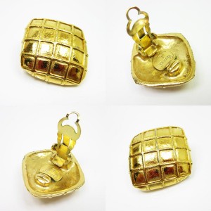 Chanel Gold Tone Metal Earrings