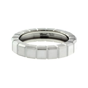 Chopard 18k White Gold Ring