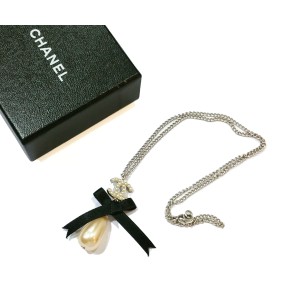 Chanel CC Silver Tone Black Ribbon Simulated Glass Pearl Dangle Pendant Necklace  