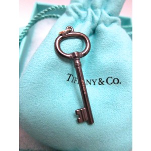 Tiffany & Co. Midnight Titanium Oval Key Pendant Size Medium