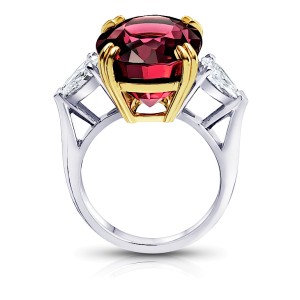 David Gross Oval Spinel Red and Diamond Ring 