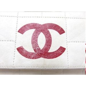 Chanel East West Chocolate Bar Quilted Flap 211924 White X Red Lambskin  Shoulder Bag, Chanel