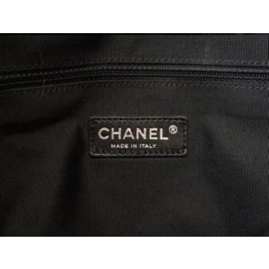 Chanel GST  Two-Tone Quilted Chain Grand Shopping Tote 2151949