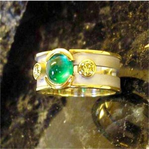 18k Yellow and White Emerald Cabochon and Diamond Ring