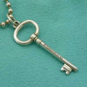 tiffany keychain necklace