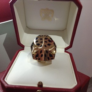 Cartier 18K Yellow Gold Peridot & Onyx Panthere Head Ring Size 7.5