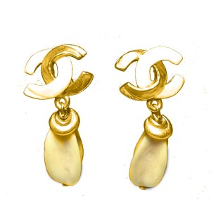 Chanel Gold Tone and Ivory Clip on Earrings
