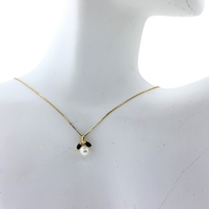 Marquise Sapphires and Fresh Water Pearl Yellow Gold Pendant Necklace