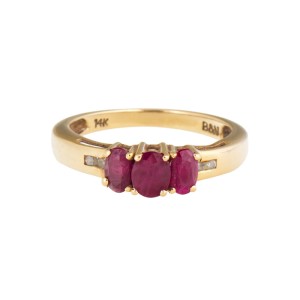 14k Yellow Gold Synthetic Ruby and Diamond Ring Size 7