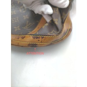 Louis Vuitton Monogram Marais Bucket GM Tote Bag  862290