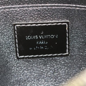 Louis Vuitton Epi Electric Noir Black Cosmetic Pouch Pochette Cosmetique 869207