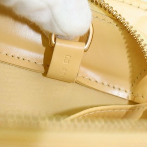 Louis Vuitton Croisette Pm Vanilla Zip 872570 Cream Epi Leather