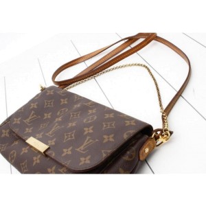 Louis Vuitton Monogram Favorite 2way Crossbody Flap Bag