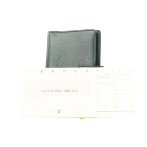 Louis Vuitton  Green Taiga Leather Small Ring Agenda Diary Cover 268lvs216