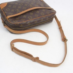 Louis Vuitton Monogram Trocadero 27 Crossbody Bag  863234