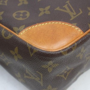 Louis Vuitton Monogram Trocadero 27 Crossbody Bag  863234