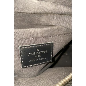 Louis Vuitton Black Epi Noir Montaigne PM Bowler 860764