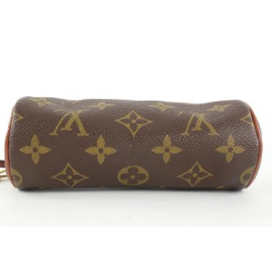 Louis Vuitton Monogram Mini Papillon Wristlet Bag 902lvs413
