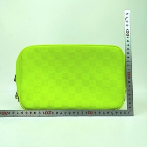 Louis Vuitton Lime Neon Green Damier Infini Toiletry Pouch Cosmetic Case 863022