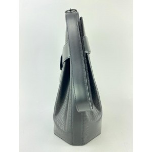 Louis Vuitton Black Epi Leather Noir Sac D'epaule with Pouch Twist Bucket 1L1118