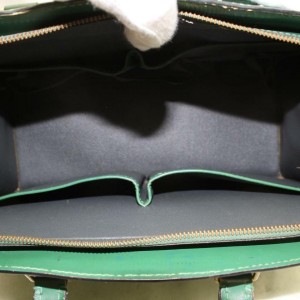 Louis Vuitton Green Epi Borneo Riviera Vanity Case 869967