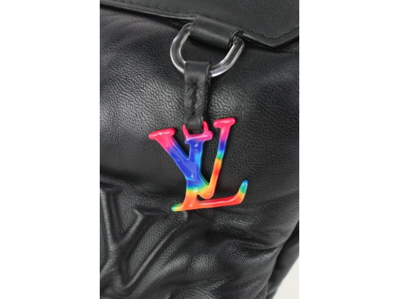 Louis Vuitton Virgil Abloh Black Quilted Leather Puffer A4 Pochette Pouch  1lv917