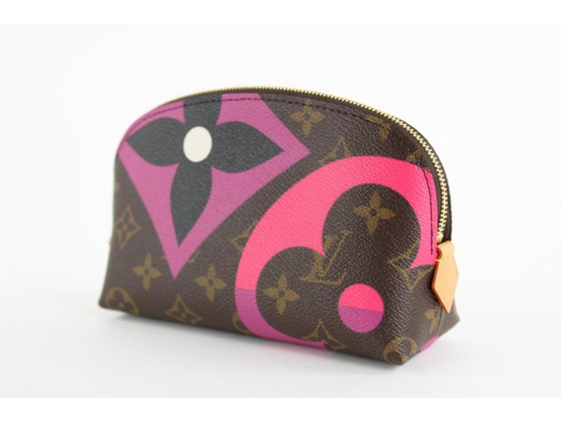Louis Vuitton Cosmetic Pouch Bag Travel W/receipt and tags Makeup