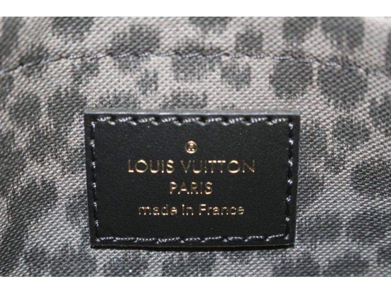 Louis Vuitton Pink Cheetah Wild at Heart Neverfull Pochette mm or GM Wristlet 18