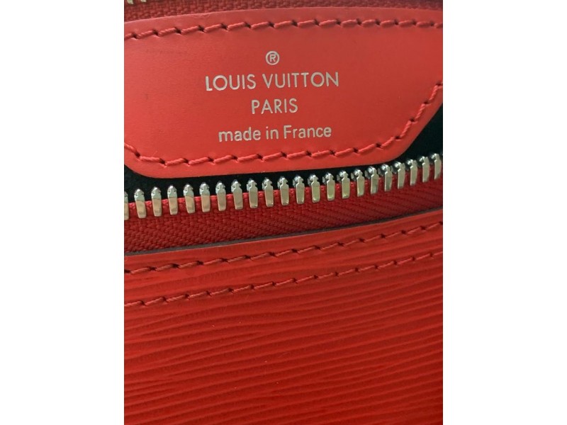 Louis Vuitton x Supreme Epi Keepall Bandoulière 45 w/ strap - Red  Weekenders, Bags - LOU741542