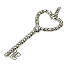 TIFFANY & Co 925 Silver twisted heart key Pendant top